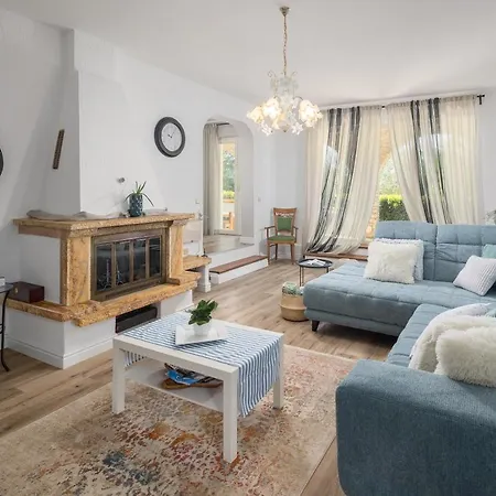 Family Vacation Žbandaj