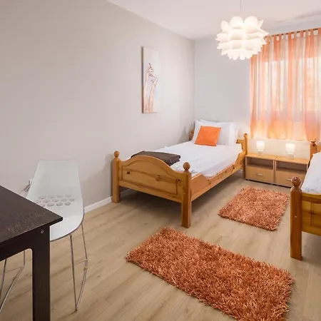 Family Vacation Žbandaj