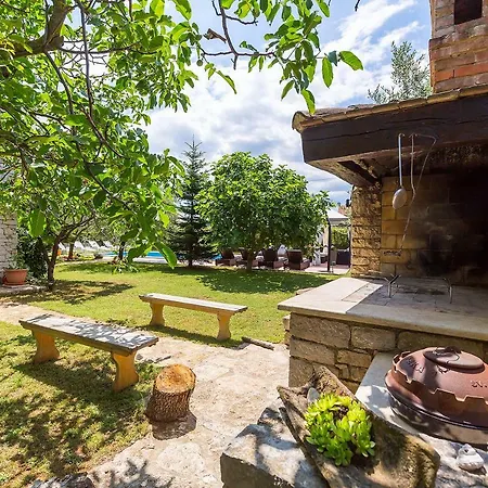 Family Vacation Villa *